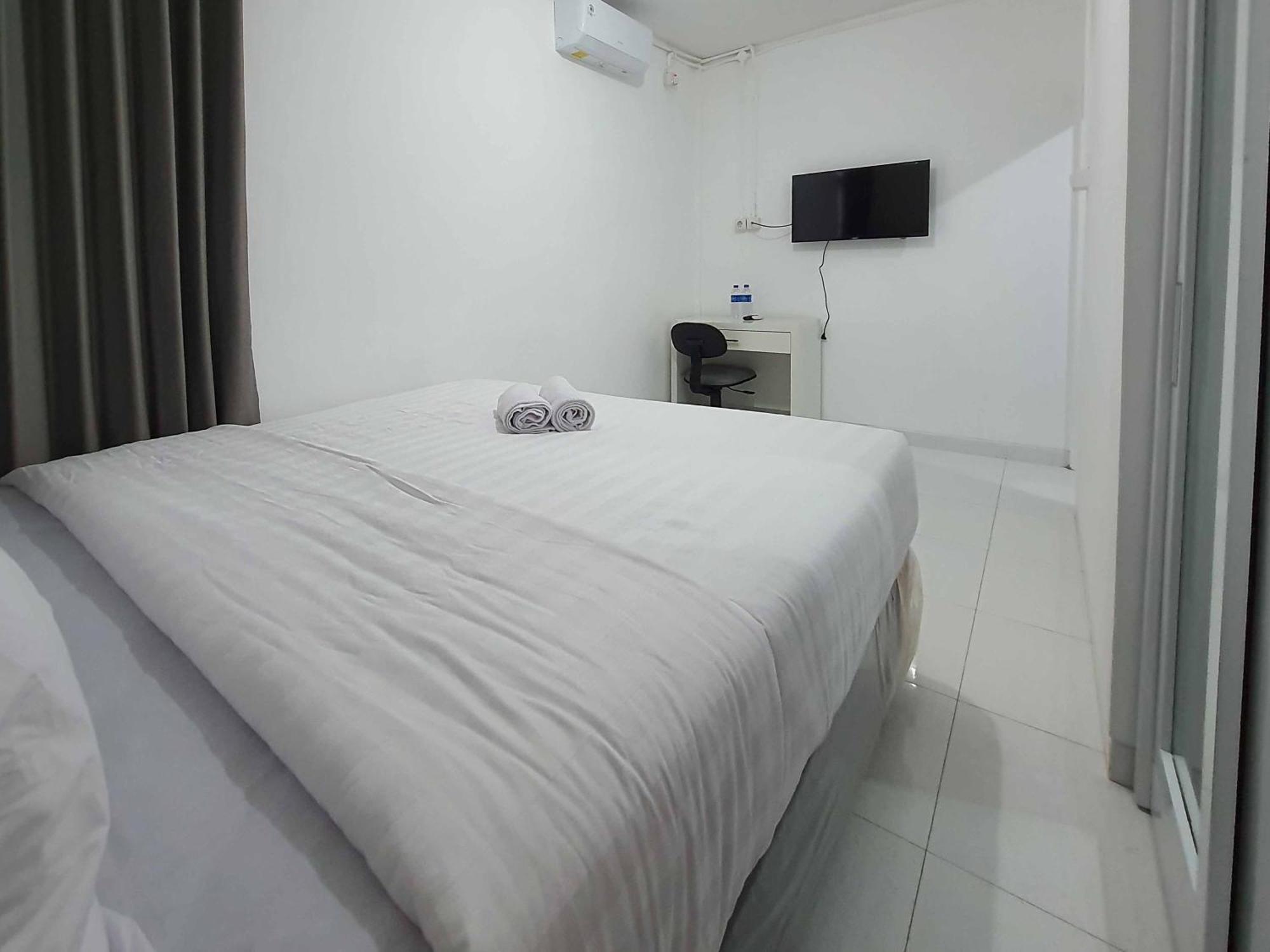Hotel Reddoorz Syariah At Jalan Godean Ngabean Exterior foto